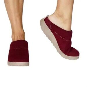 Dansko Women's Lucie Cranberry Wool Slipper US 7.5-8 (EU 38)